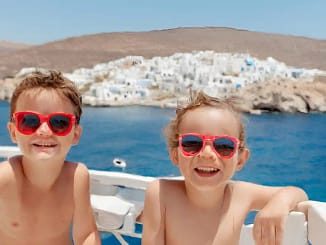 Réductions pour enfants sur les ferries dans les Cyclades : Ce que vous devez savoir !