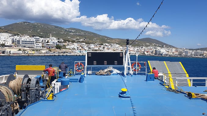 20190507_140527 comment aller à Tinos ?